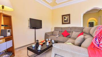 Vila (5 Bedrooms) | Interior