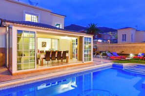 วิลล่า (5 Bedrooms) | บริเวณภายนอก