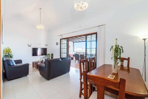 Villa (3 Bedrooms) | Innenbereich