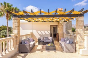 Villa (3 Bedrooms) | Interior