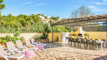 Villa (Multiple Bedrooms) | Exterior