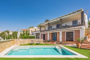 Villa (4 Bedrooms) | Front of property - Villa Alberto (Frigiliana)