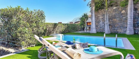 Villa (2 Bedrooms) | Interior