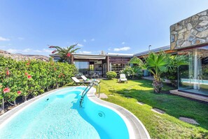 Villa (3 Bedrooms) | Vista frontal de la propiedad