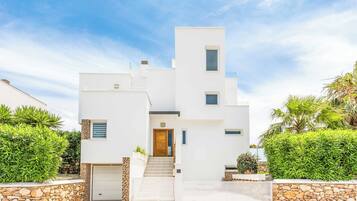 Vil·la (3 Bedrooms) | Exterior