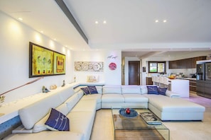 Villa (4 Bedrooms) | Interior - Villa El Greco (Paralimni)