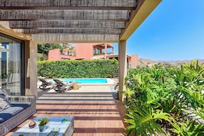 Villa (2 Bedrooms) | Exterior