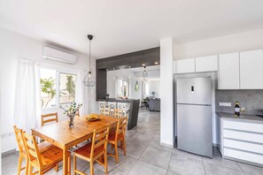 Villa (3 Bedrooms) | Interior - Napa Bay View 4 (Ayia Napa)