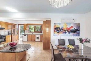 Villa (3 Bedrooms) | Innenbereich