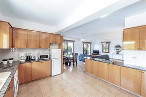 Villa (3 Bedrooms) | Interior - Villa Marilia (Neo Chorio)