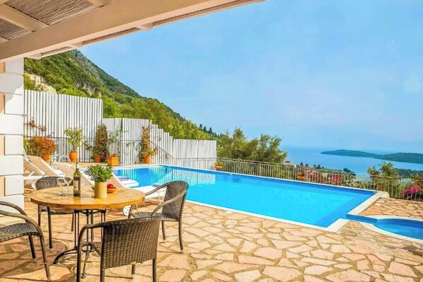 Villa (2 Bedrooms) | Facciata della struttura