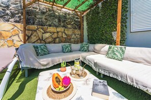 Villa (4 Bedrooms) | Extérieur