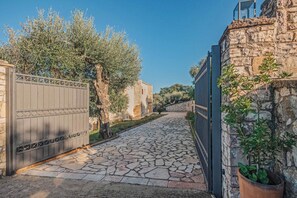 Interior - Villa Claire Kassiopi (Corfu)