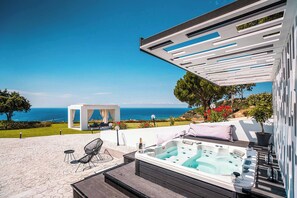 Pool - Villa Monte Smith (Rhodes)
