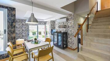 Villa (2 Bedrooms) | Interior