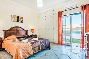 4 soverom og sengetøy