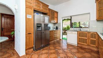 Villa (4 Bedrooms) | Innenbereich