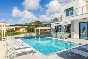 Villa (5 Bedrooms) | Front of property - Villa Alderbaran (Pegeia)