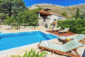 Pool - Villa Sea Dreams II (Zupa dubrovacka)
