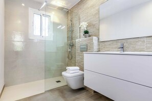 Bathroom - Villa Cathy Fustera (Benissa)