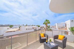 Villa (4 Bedrooms) | Interior