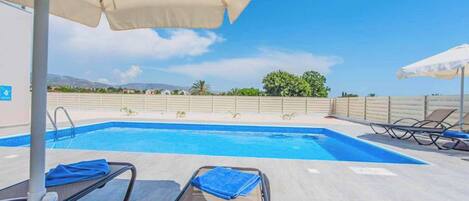 Vila (3 Bedrooms) | Parte interna