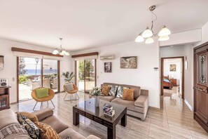 Villa (4 Bedrooms) | Interiör