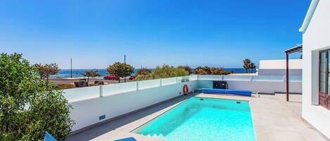 Villa (3 Bedrooms) | Exterior
