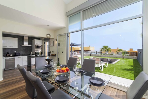 Interior - Villa Krystele (Antigua)