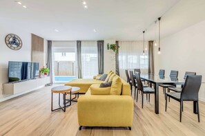 Living area - Villa Midnight Moon (Kastela)