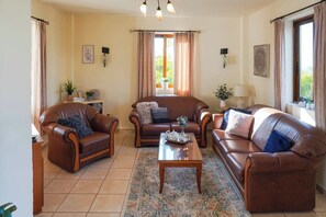 Villa (3 Bedrooms) | Interior