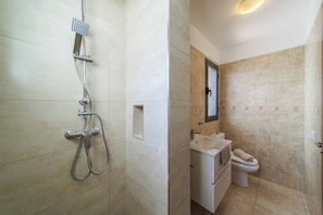 Villa (3 Bedrooms) | Interior