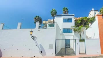 Vil·la (4 Bedrooms) | Exterior