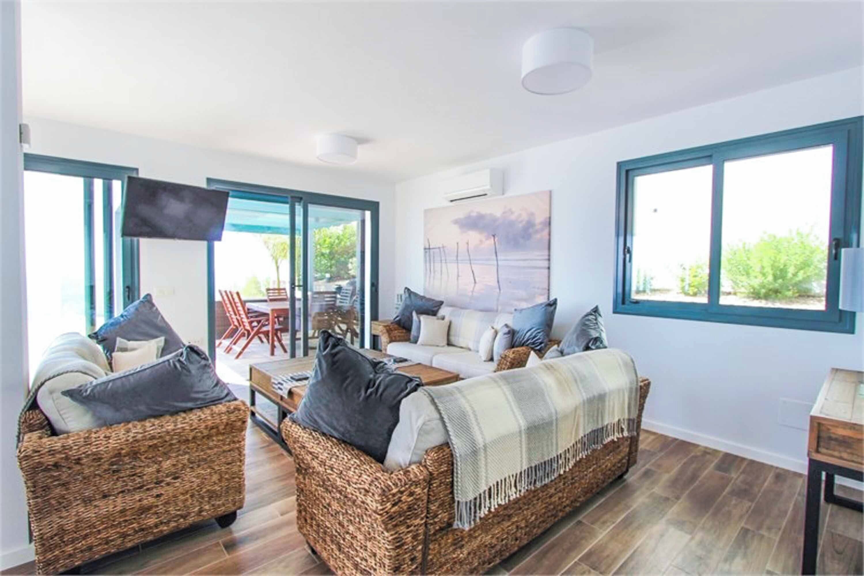 Villa (4 Bedrooms) | Interior