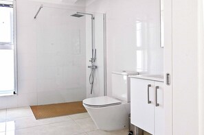 Villa (4 Bedrooms) | Interior - Villa Monza (Pegeia)