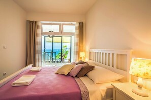 3 bedrooms, bed sheets - Villa Sunset Horizon (Dubrovnik)
