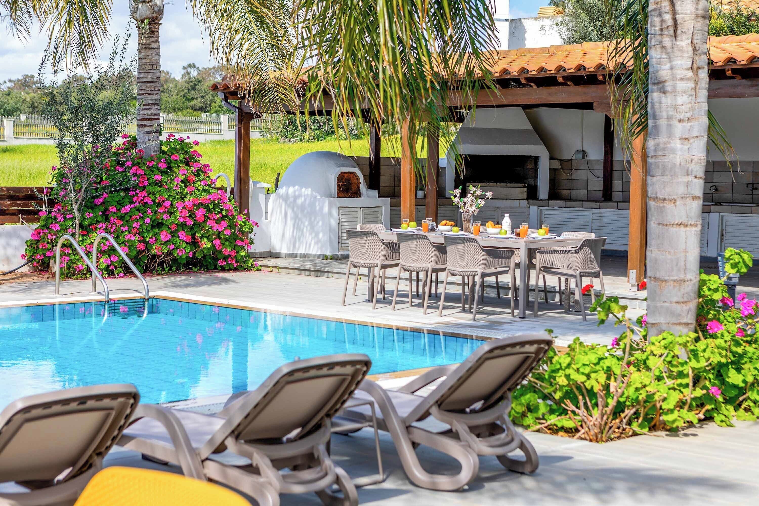 Villa (4 Bedrooms) | Interior