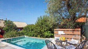 Villa (2 Bedrooms) | Fasade