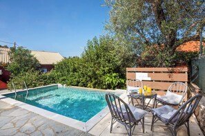 Front of property - Villa Pelagia Mare (Corfu)