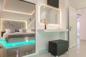 3 habitaciones y ropa de cama