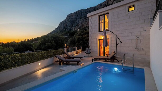 Pool - Villa Blissful Breeze (Makarska)