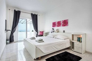 5 bedrooms, bed sheets - Casa Sonhos (Albufeira)