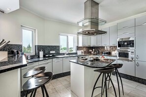 Microwave, oven, dishwasher - Casa Sonhos (Albufeira)