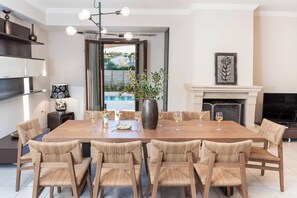 Villa (5 Bedrooms) | Interior - Classic Villa (Kefalonia)