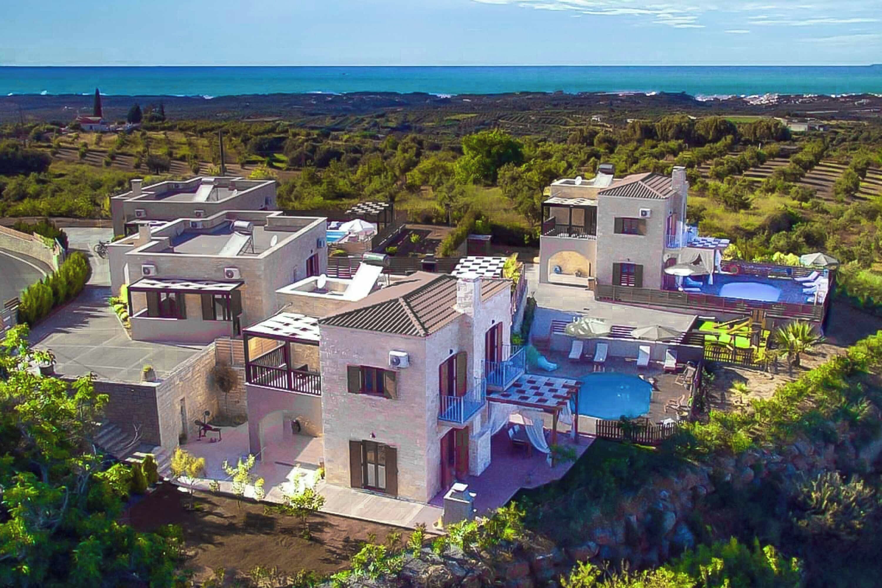 Villa (3 Bedrooms) | Exterior