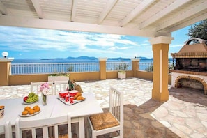 Villa (3 Bedrooms) | Innenbereich