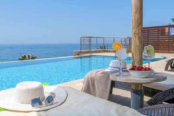 Interior - Paradise Beach I (Rhodes)