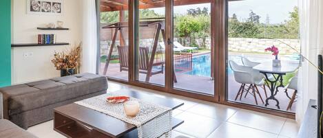 Villa (2 Bedrooms) | Interior