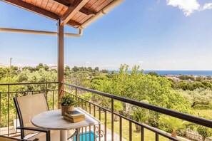 Villa (3 Bedrooms) | Interior