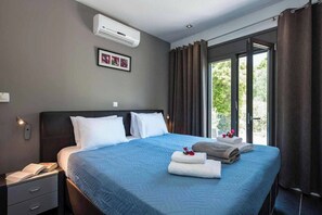 Interior - Villa Natura (Corfu)